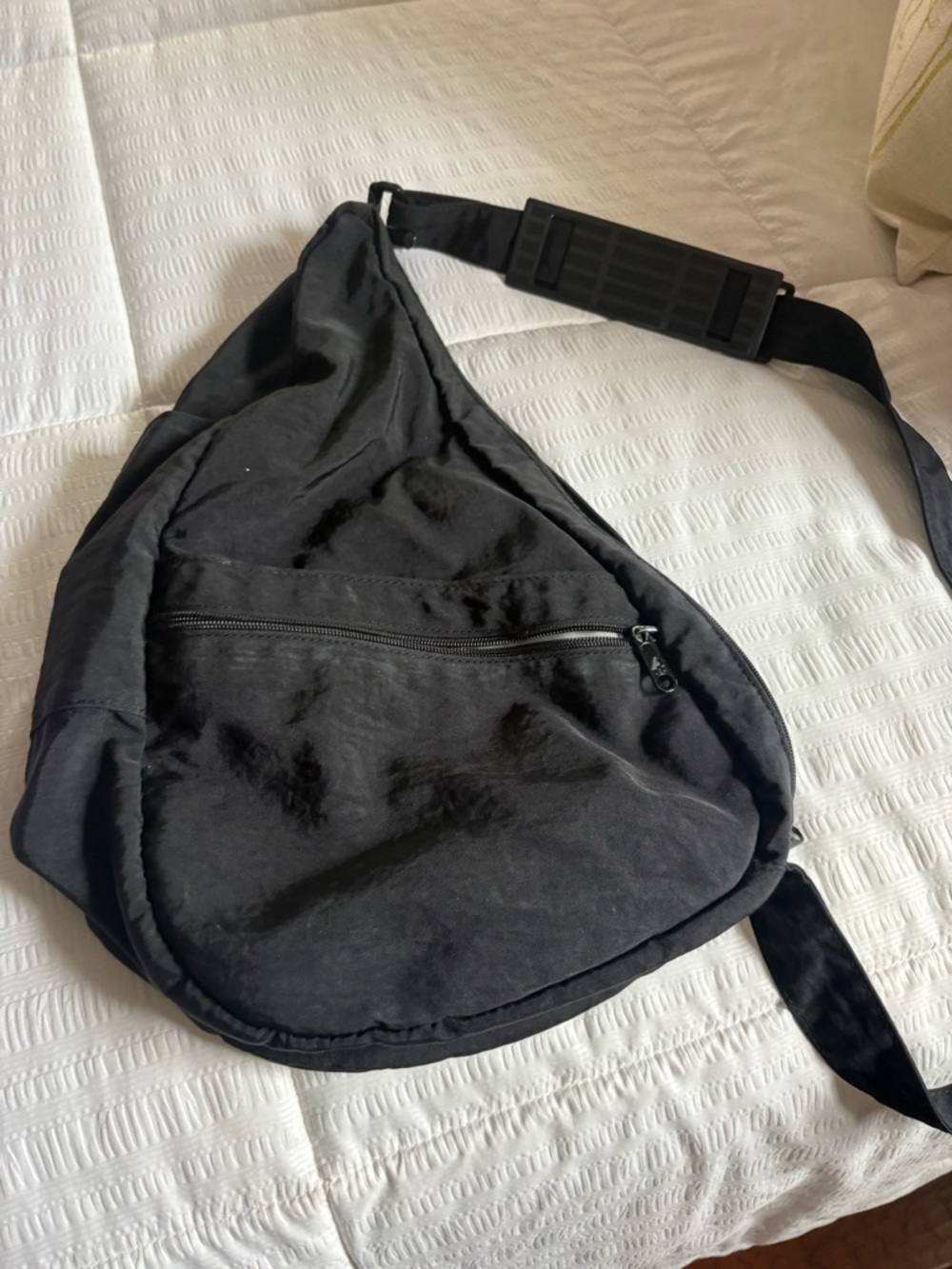 Black women’s  Sling Bag — Casual Crossbody Pack
